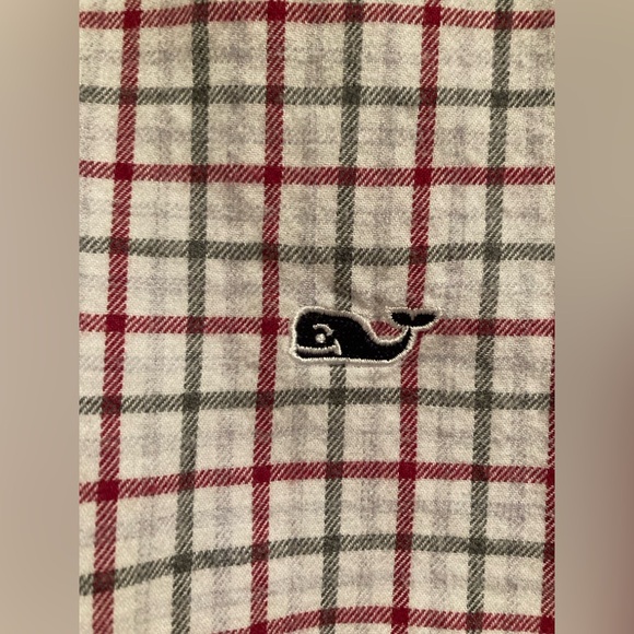 Vineyard Vine’s Men’s Long Sleeve Button Down Whale Shirt Red White Flannel - Picture 4 of 7